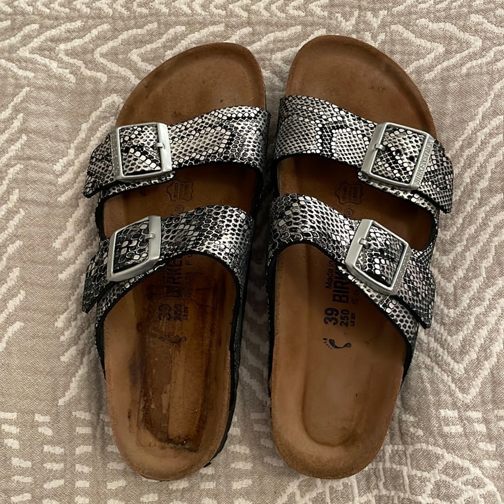 Birkenstock Arizona sandals, size 39, silver and black snakeskin